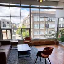 Foto de Cheetah de: New Office in SF!