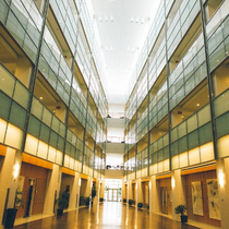 Foto de Moffitt Cancer Center de: Vincent A. Stable Research Building