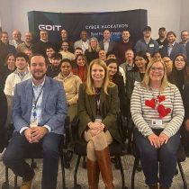 Foto de General Dynamics Information Technology de: GDIT's 2026 Cyber Hackathon