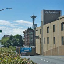 Foto de The Seattle Times de: The Seattle Times main office at 1000 Denny Way